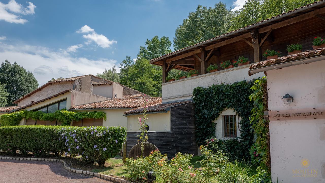 Moulin Du Val De Seugne Hotel Mosnac  Exterior foto